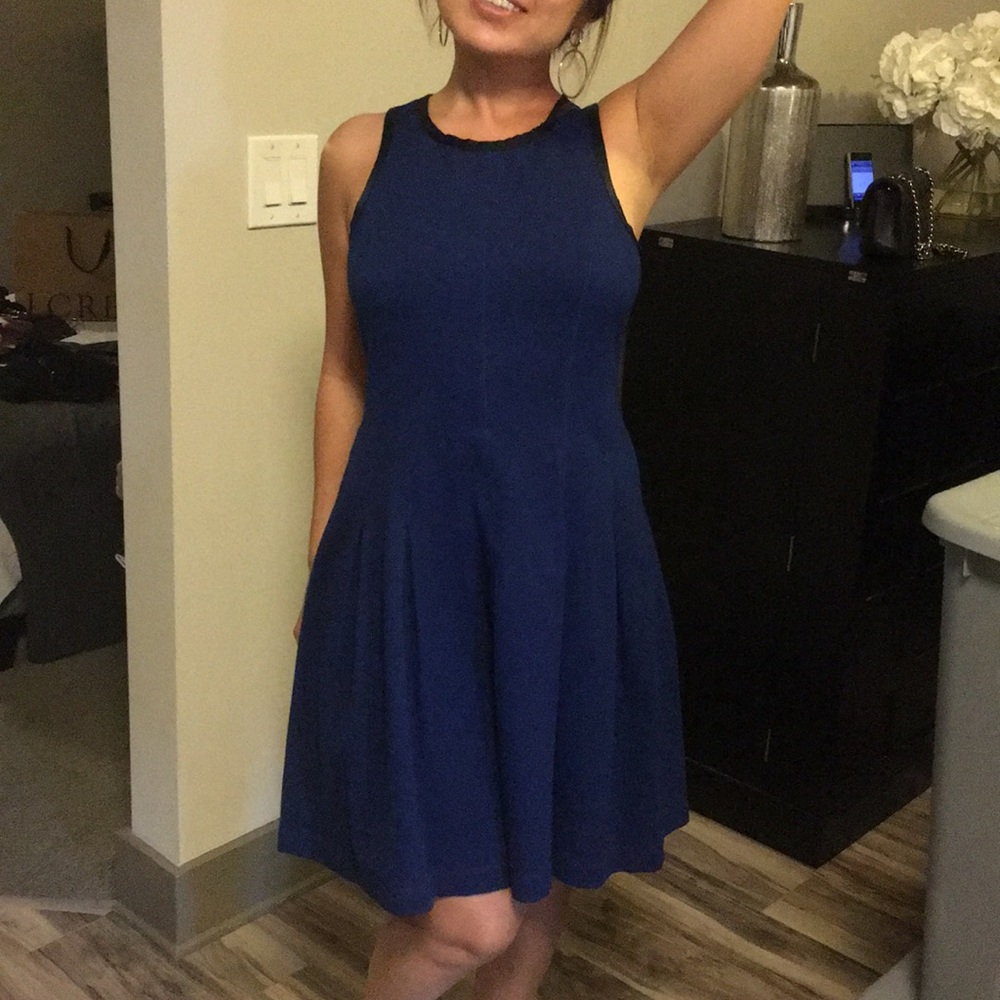 {Banana Republic} Navy Scuba Dress - Picture 5 of 7